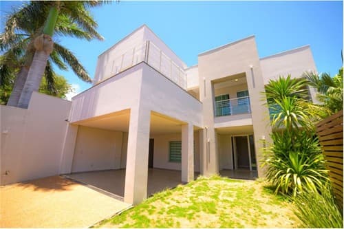 Residencia-Alquiler, Los Laureles, Asunción