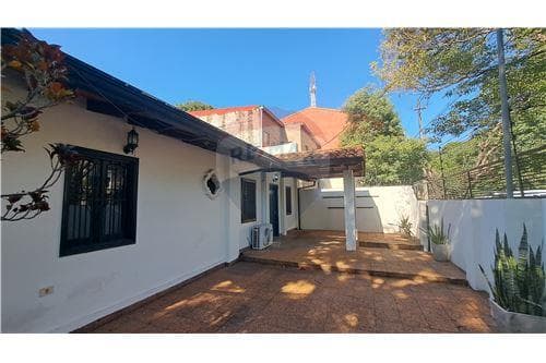 Casa-Venta-PY Asunción Bernardino Caballero Bernardino Caballero 811 casi Celsa…, foto 3
