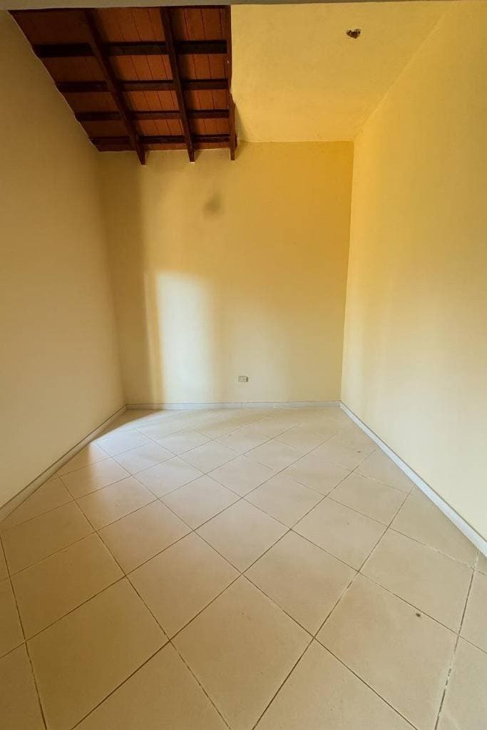 En venta – casa en barrio mariscal estigarribia, foto 5