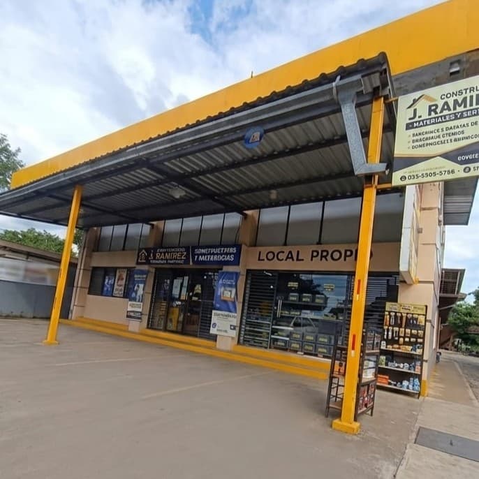salón comercial + 4 departamentos — foto principal