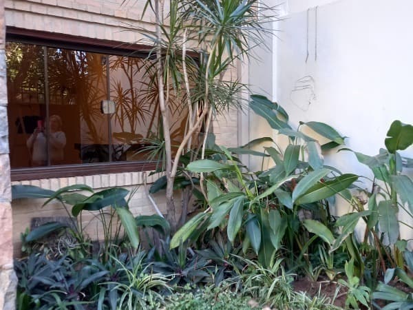 hermosa residencia en Barrio Las Mercedes — foto 3