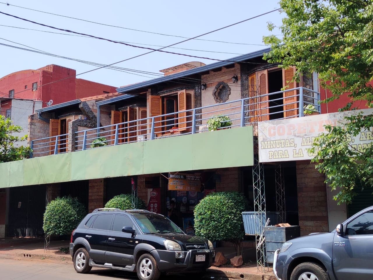 En Venta Casa Con Salón Comercial Y Departamentos Zona Capiatá Ruta 1