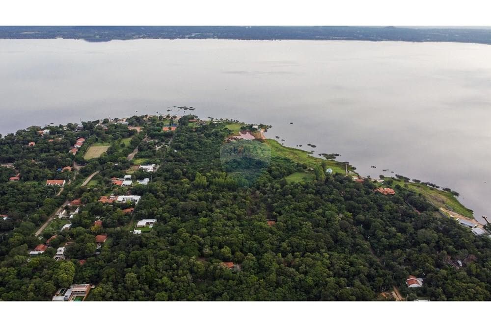 Terreno - Venta - San Bernardino, Paraguay