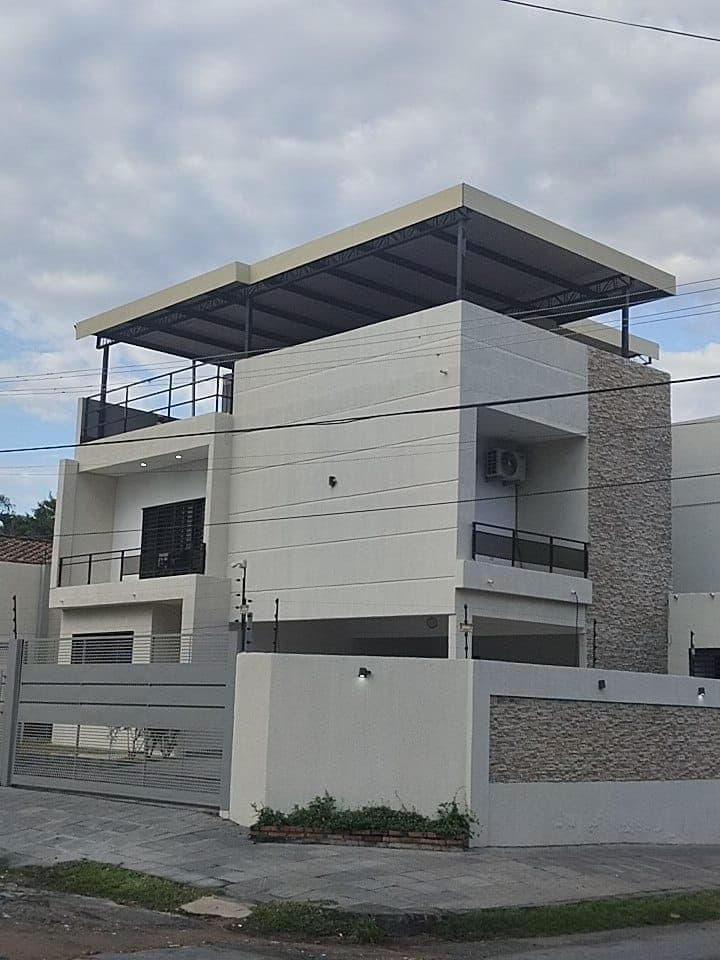 En venta. Amplio duplex