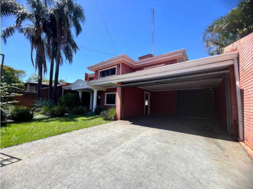 Casa en barrio Boqueron de Ciudad del Este, foto 2