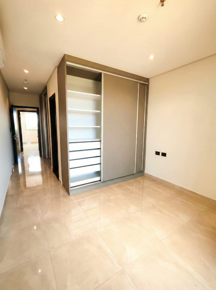 departamento sobre Avenida Molas López — foto 3