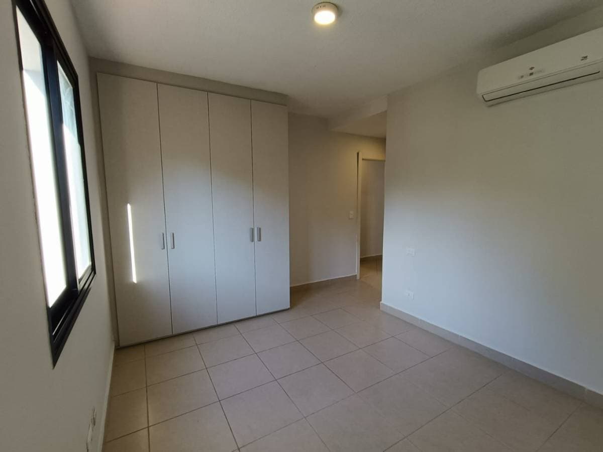 departamento de 2 Dormitorios en Condominio Moravia — foto 3