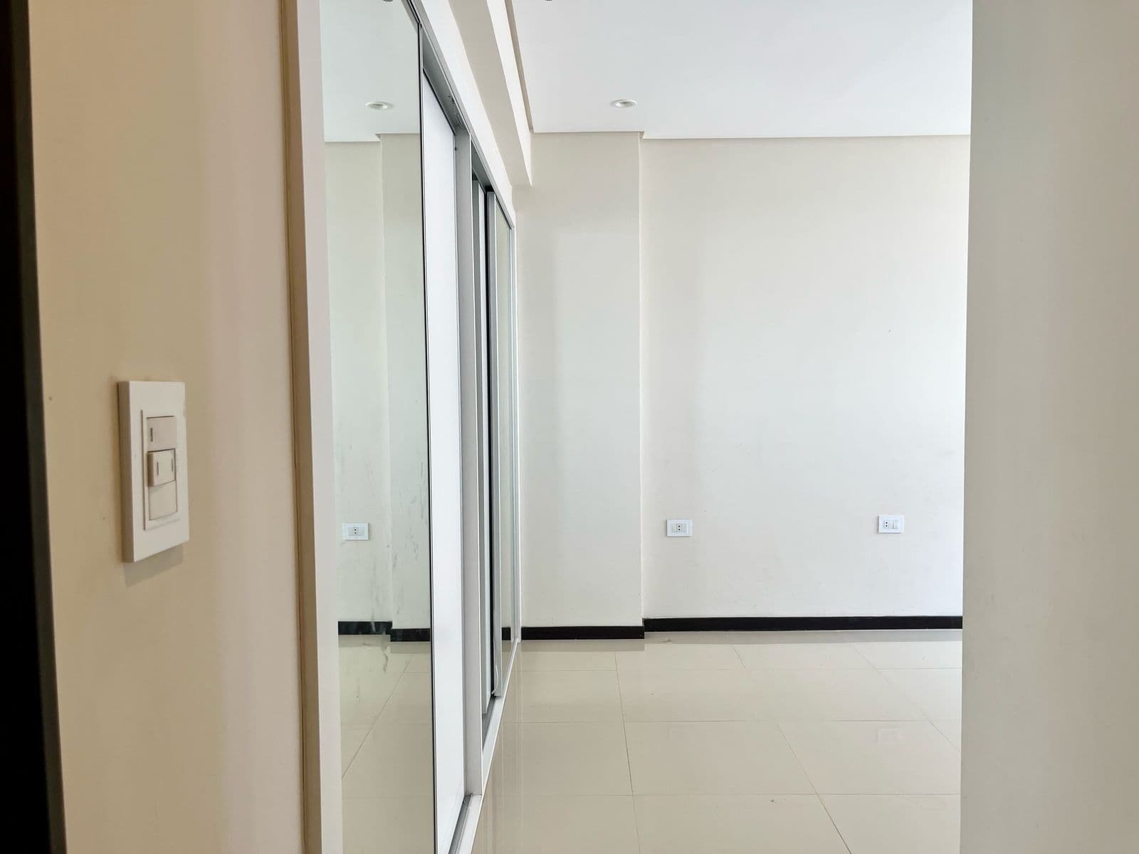 Departamento de 2 dormitorios itapua y primer presidente, foto 3