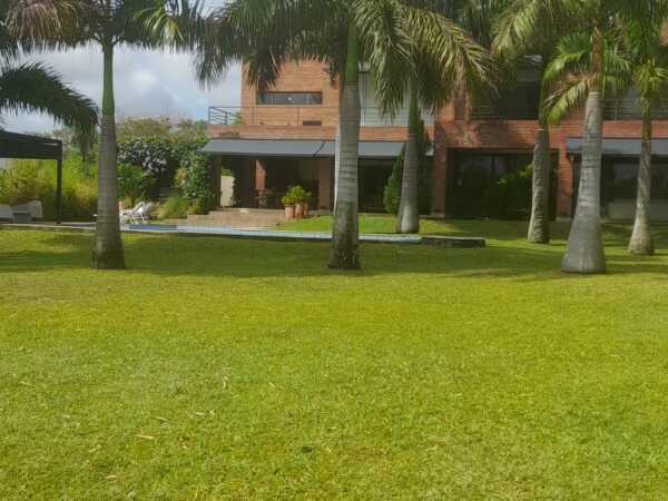 Residencia En Surubi'I De 4 Habitaciones, foto 2