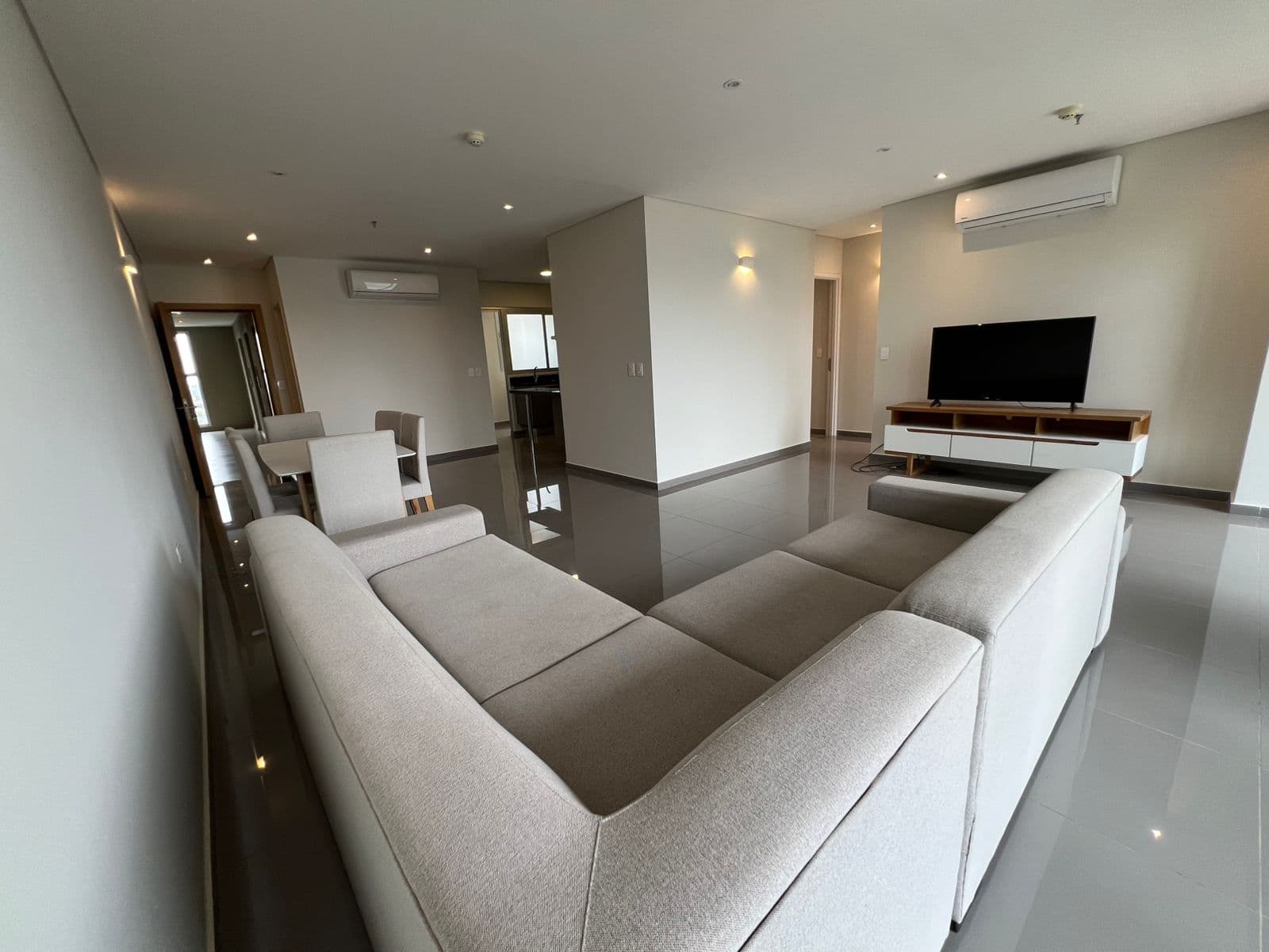 Departamento en alquiler – Villa Morra, foto 3