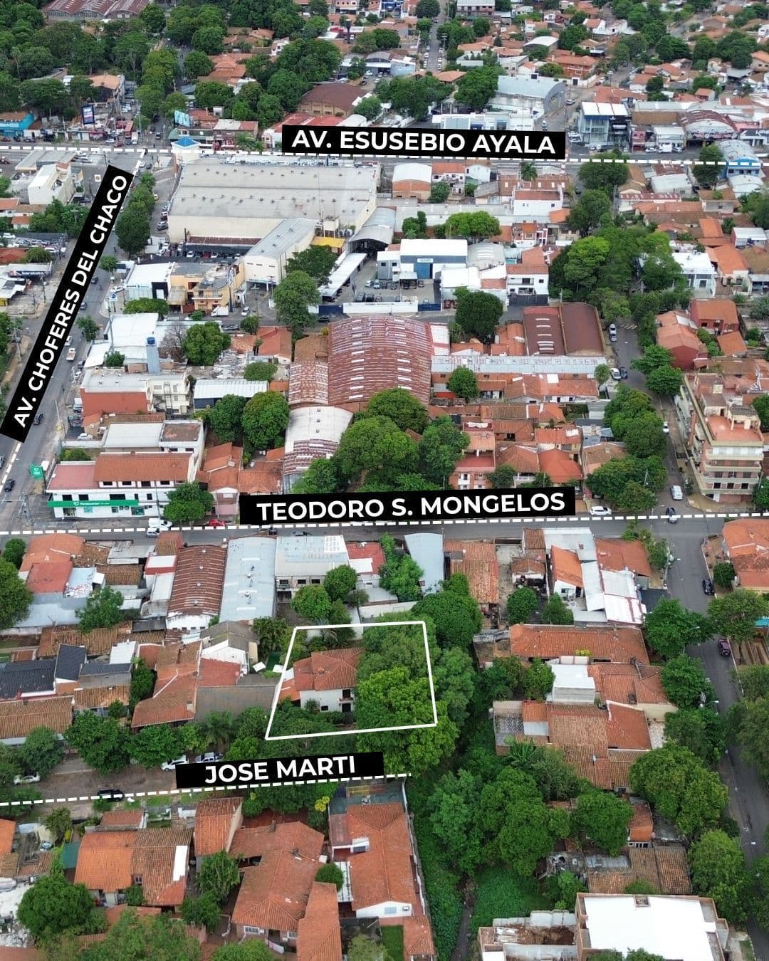 Vendo terreno en barrio mburicao