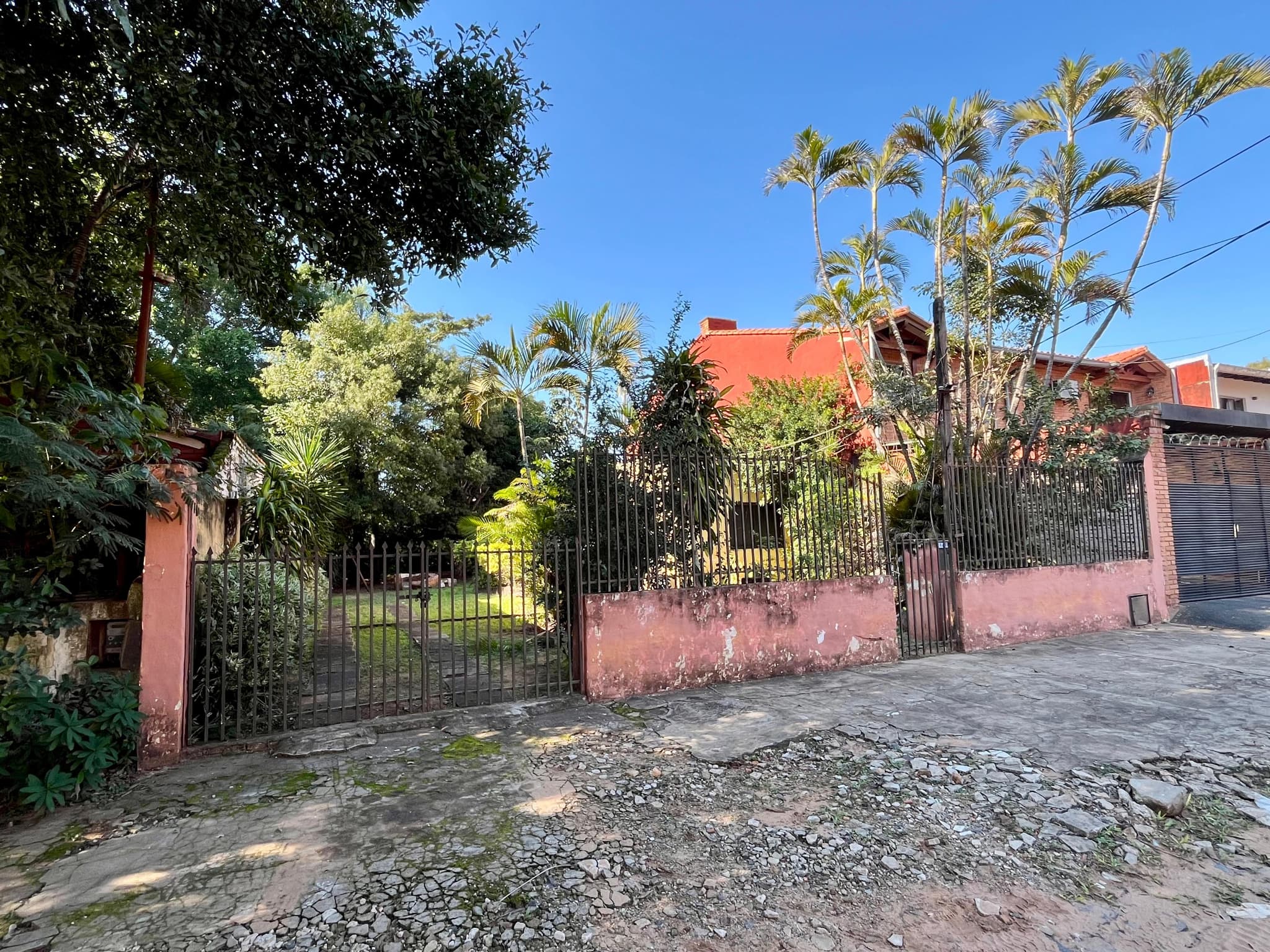 ¡oportunidad única En El Exclusivo Barrio Mburucuyá!, foto 1