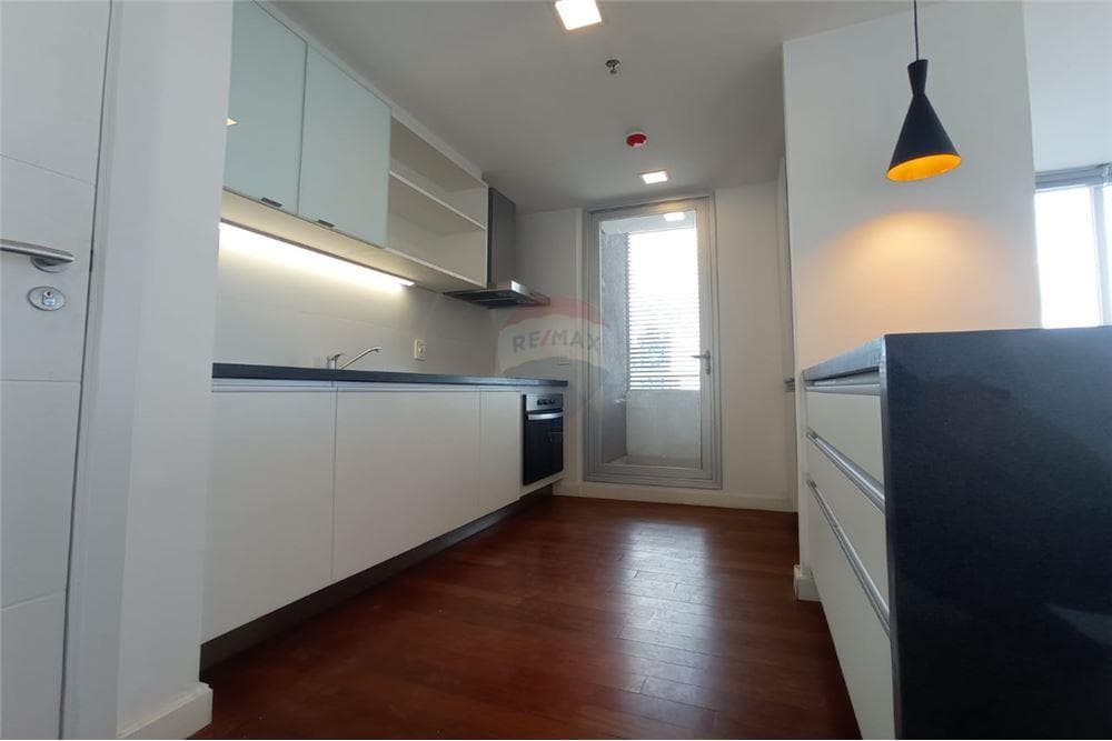 Departamento en ykua sati, foto 2
