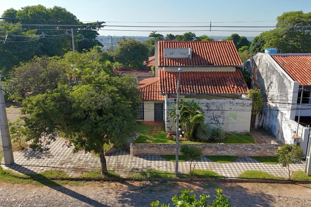 653 M2 En Esquina sobre Pai Perez — foto 3