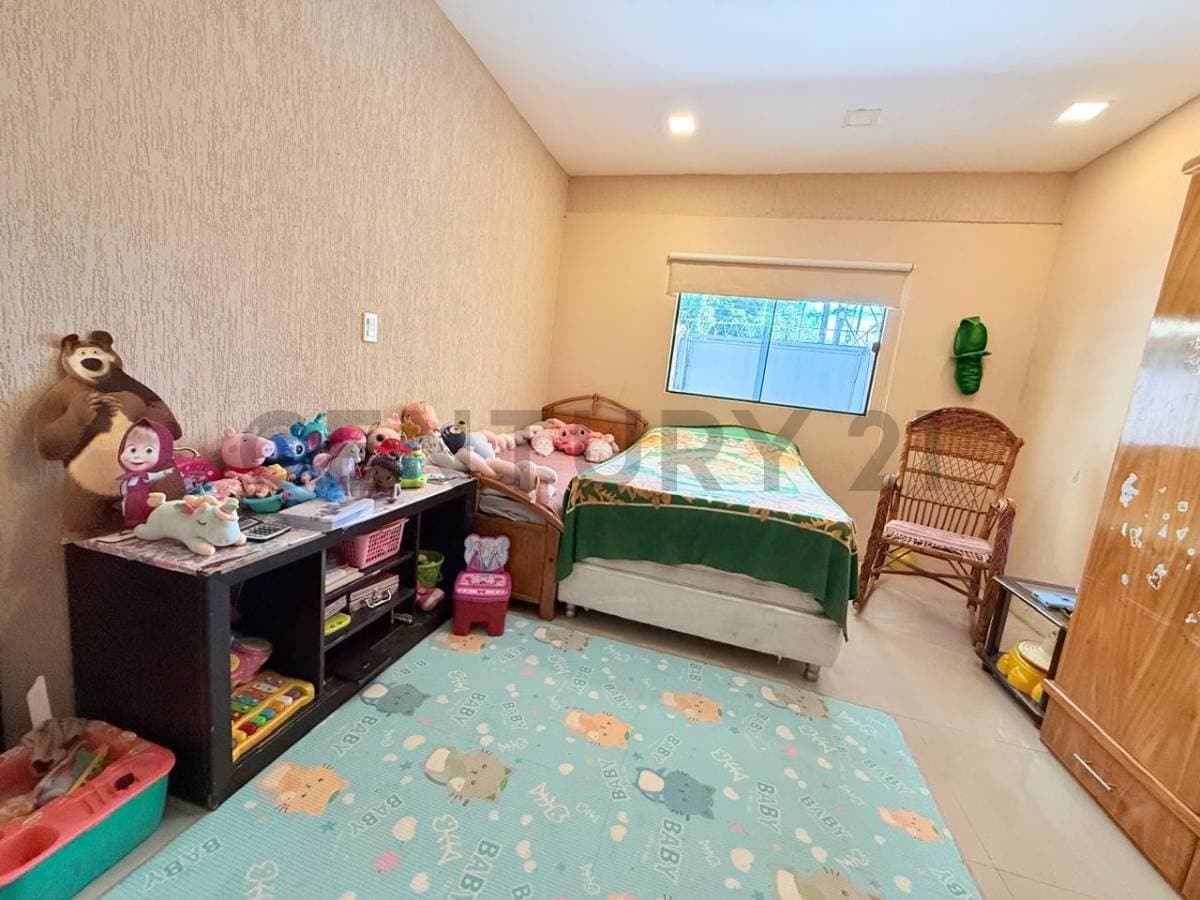 En venta residencia de 4 habitaciones en Bº Recoleta, foto 5