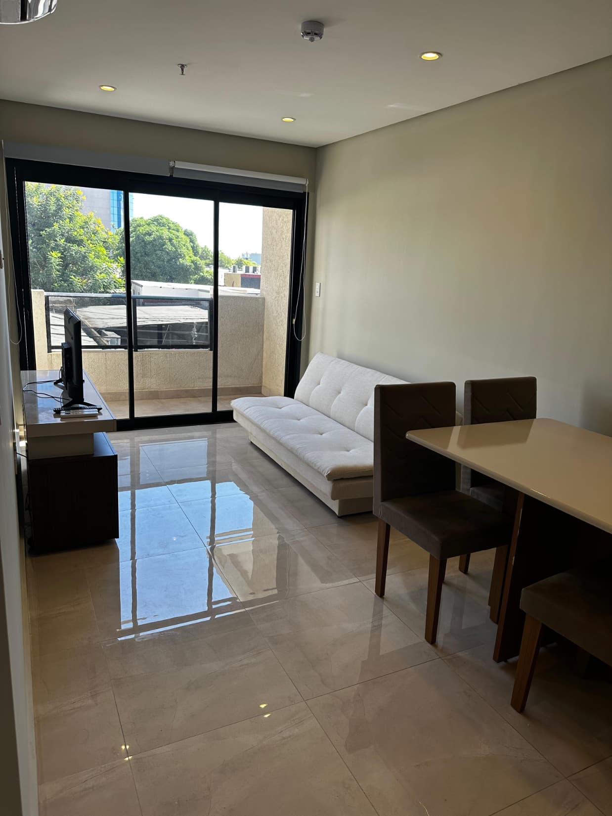 departamento amoblado en Villa Morra — foto 2