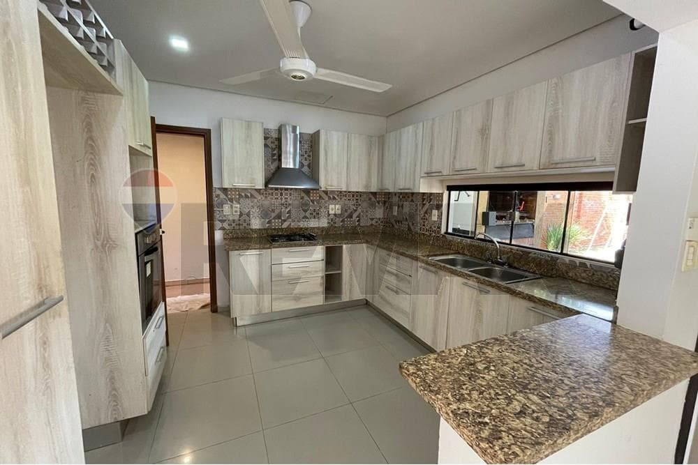 de Casa en Luque Laurelty, foto 3