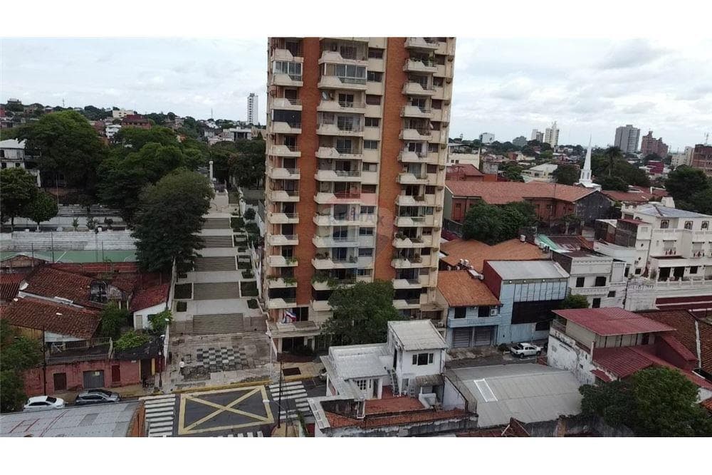 Terreno en Esquina de 366 m2 frente a la Escalinata - San Roque, Asunción, foto 3