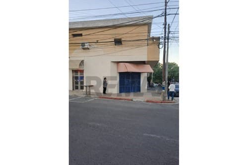 Local comercial en la encarnacion de asuncion, foto 1