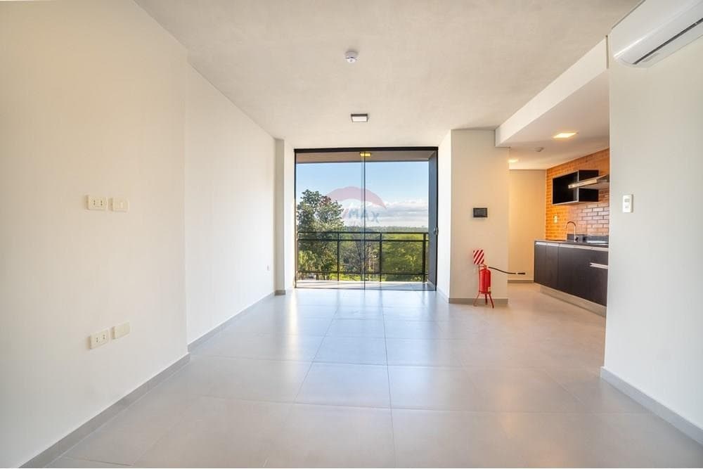 Departamento - Venta - Luque, Central, Paraguay — foto 3