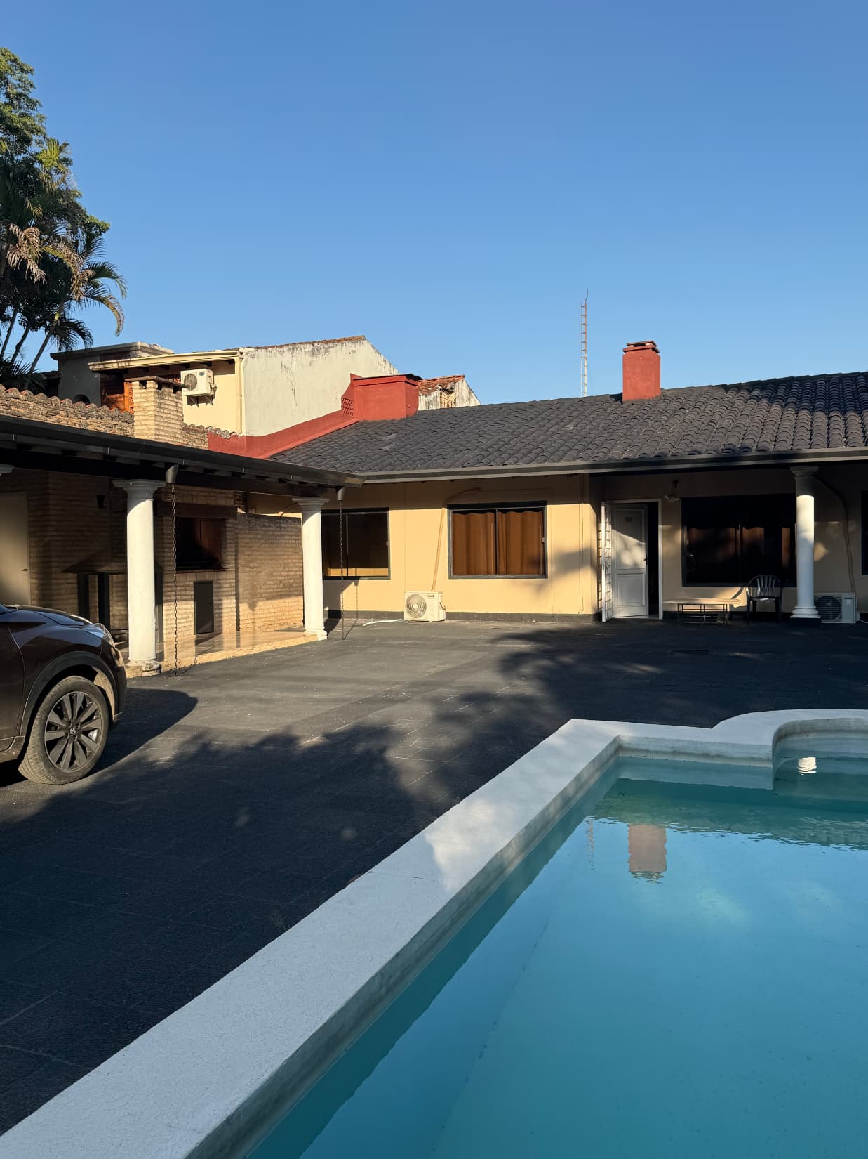 Vendo amplia casa en Asunción cerca de la nueva costanera sur