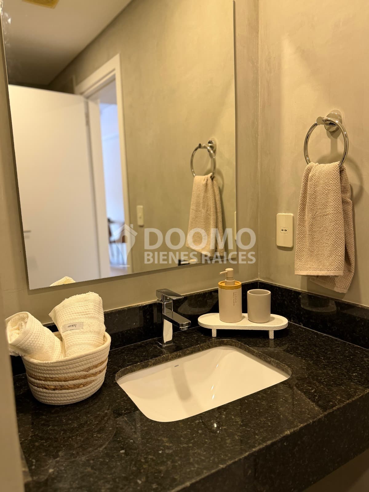 En Alquiler Monoambiente Totalmente Amoblado A Estrenar Zona Cit, foto 4