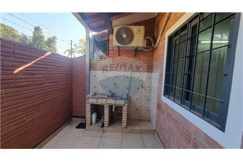 Chalet en venta, central capiata, foto 5