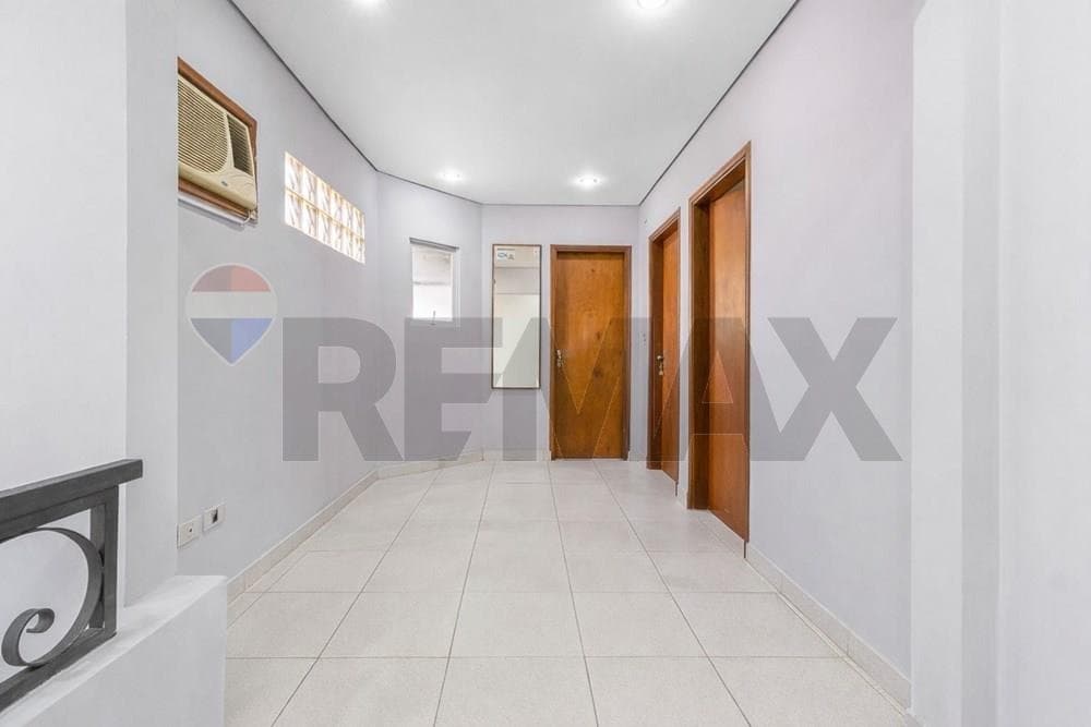 dúplex en Barrio Bernardino Caballero — foto 5