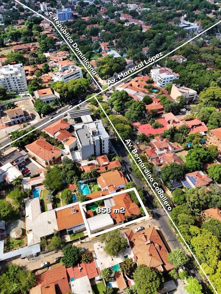 En alquiler - gran residencia para oficinas a pocos mts de av. Mariscal lopez — foto 2