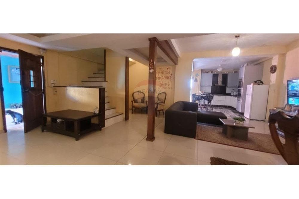 Casa con piscina en hipodromo, foto 5