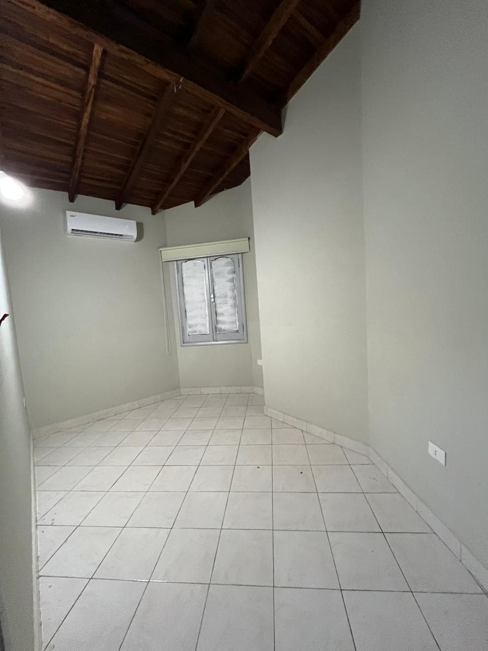 Dúplex en alquiler Villa Morra premium — foto 5
