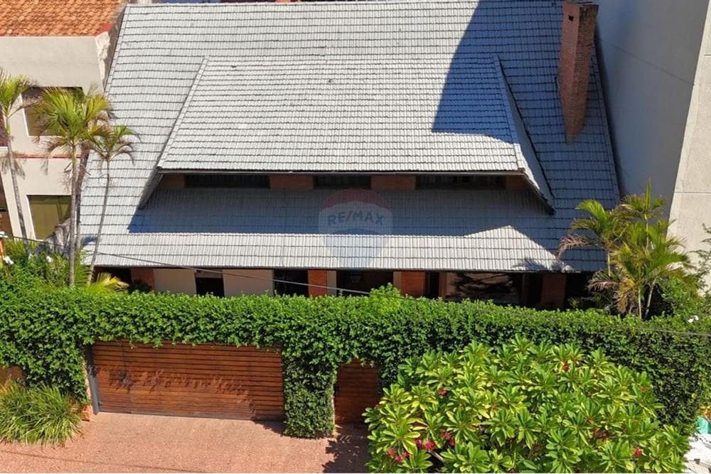 Residencia en Barrio Murucuyá, foto 1