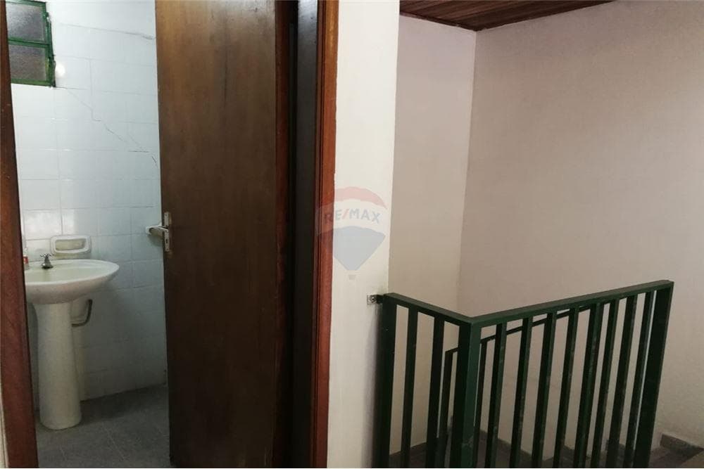 Se vende amplio deposito en Villa Elisa, foto 3