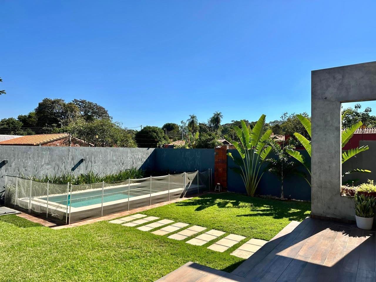 En Venta Moderna Residencia En Luque, foto 5