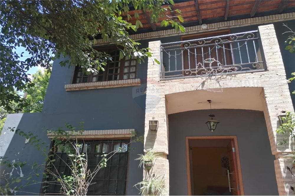 Casa de dos plantas en asuncion -nazareth — foto 2