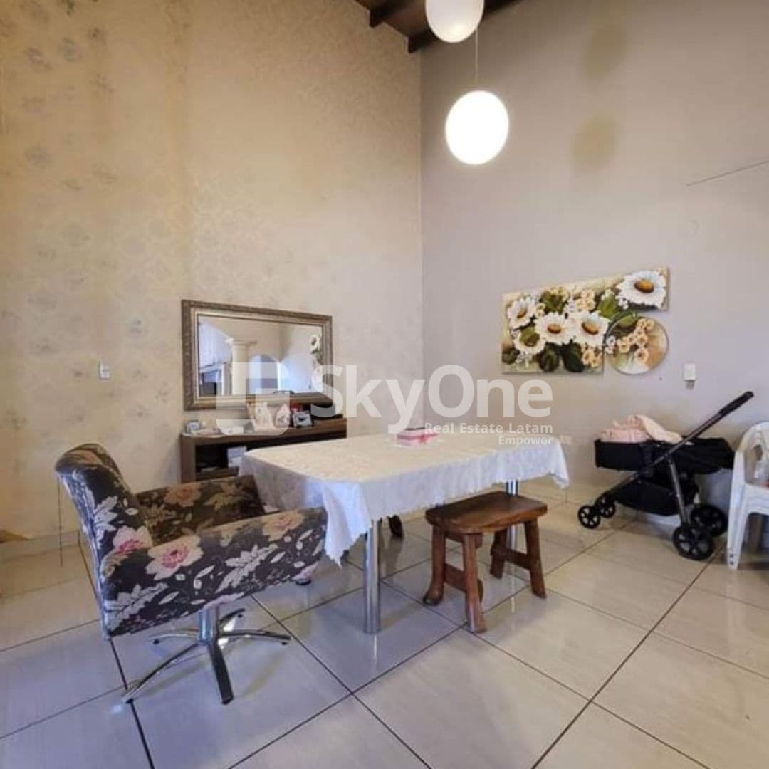 Se vende amplia casa con piscina en el Barrio Boqueron II, foto 2