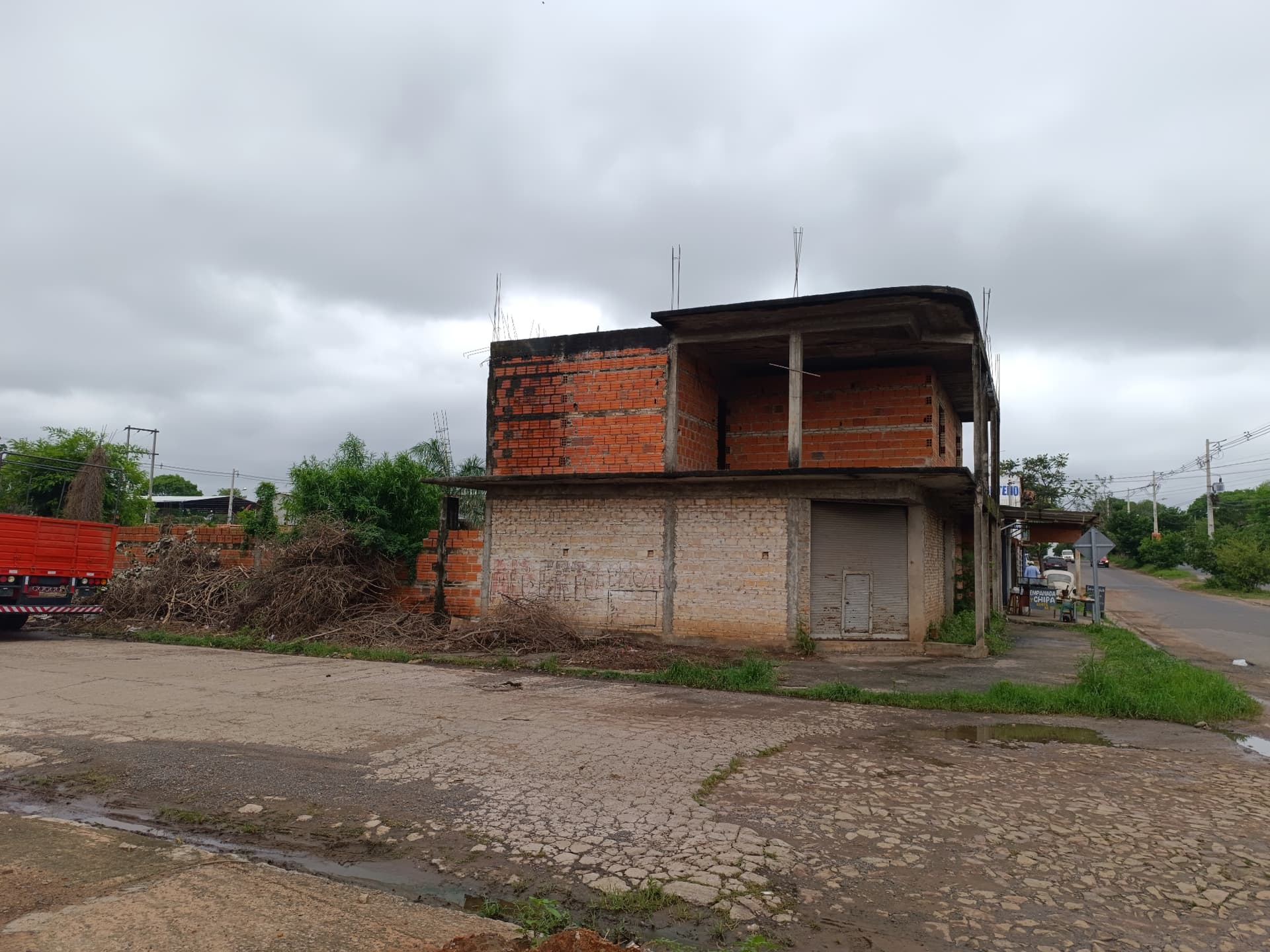 Edificio de oficina o departamento a terminar en Mariano Roque Alonso, foto 5