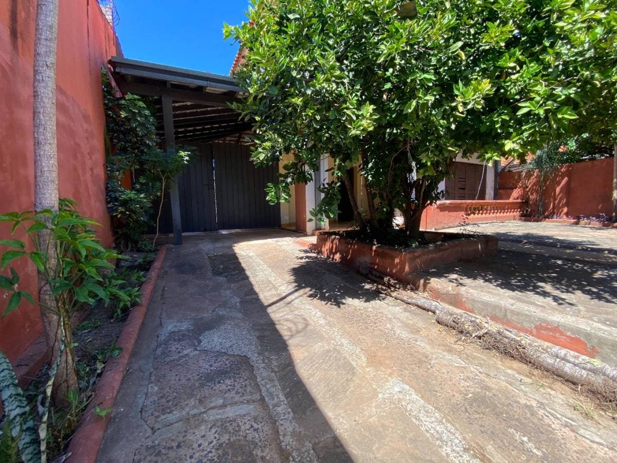 Casa en Venta en la Encarnacion a demoler o refaccionar, foto 4