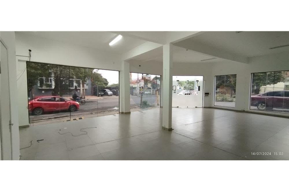 Local sobre mariscal lopez zona curva de la muerte, foto 5
