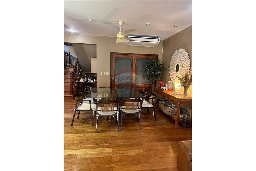 Hermosa Residencia en esquina, foto 4