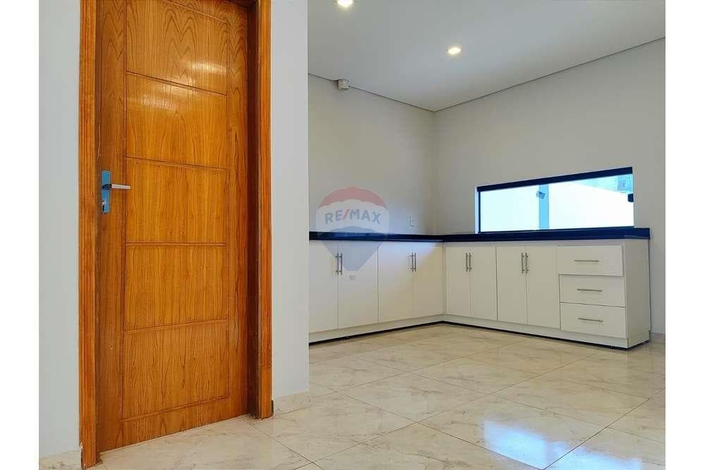 Duplex de tres dormitorios en San Lorenzo, foto 5