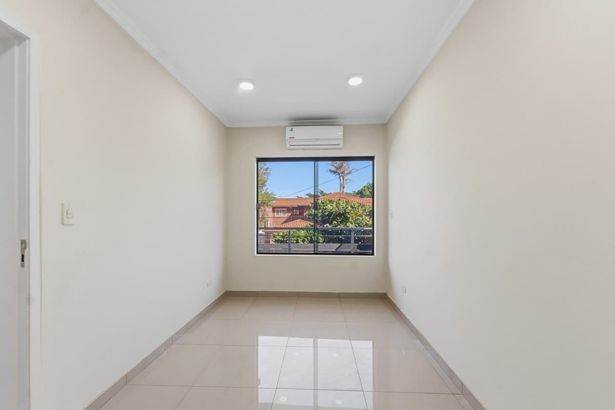 Hermosa casa b° san vicente, Asunción, foto 4