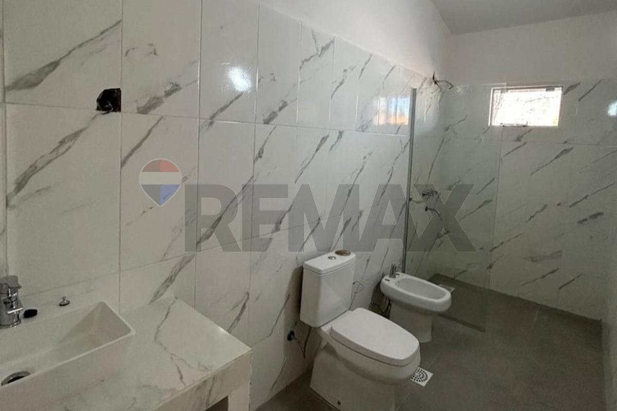 Casa - Alquiler - Manorá, Asunción, Paraguay — foto 5