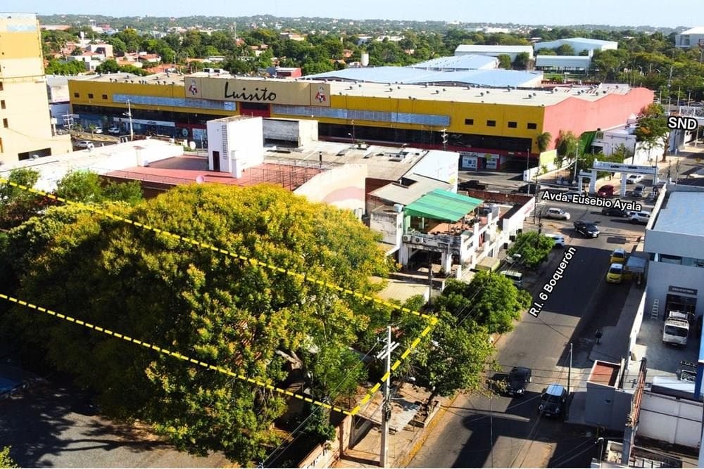 Terreno Ideal p/ Local Comercial - Los Laureles, foto 5