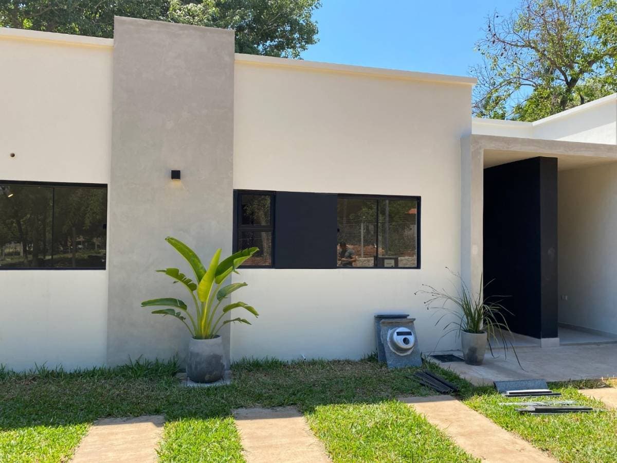Venta de casa en barrio cerrado vida alegre