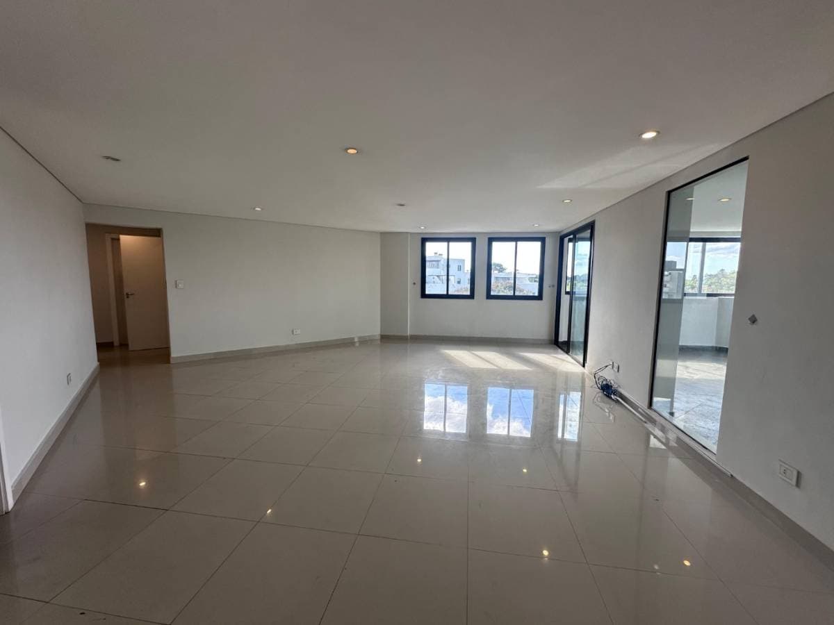 Departamento en condominio moravia, San Lorenzo, foto 3