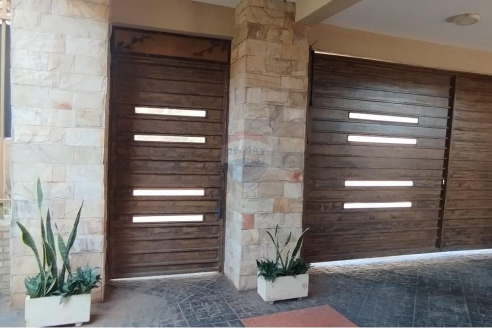Residencia de Tres Plantas en San Lorenzo — foto 2