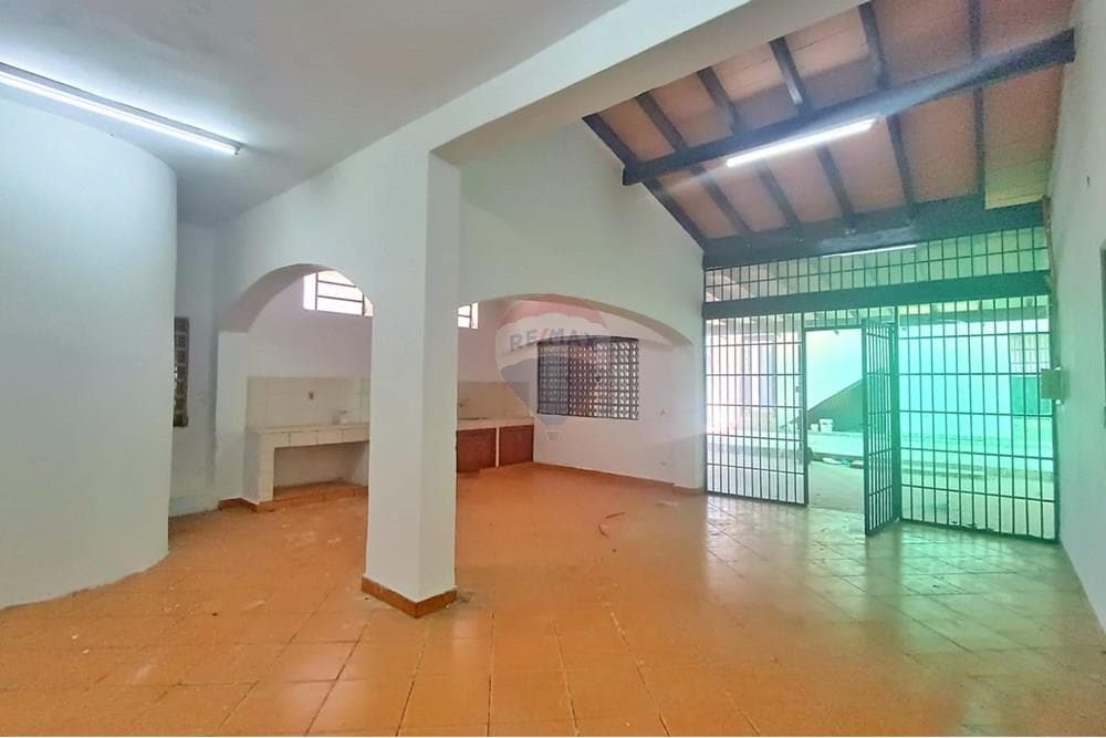 Local Comercial - Alquiler - Luque, Paraguay, Que esperas! — foto 2