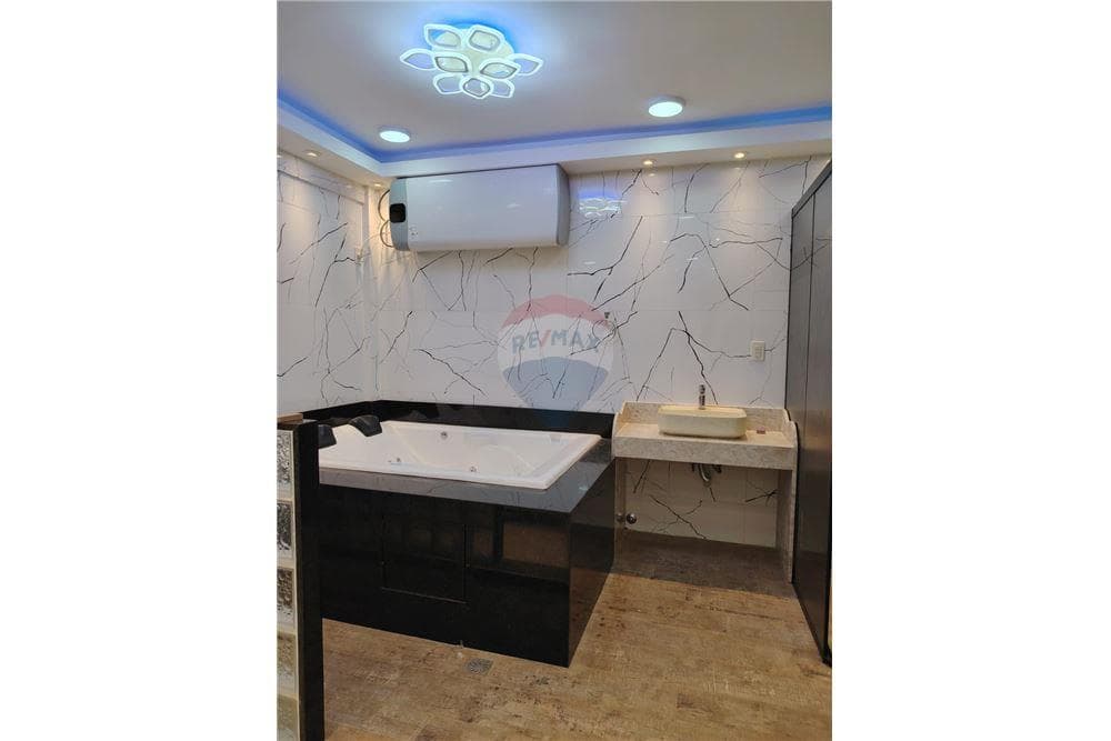 Departamento - Alquiler - San Lorenzo, Paraguay, foto 4