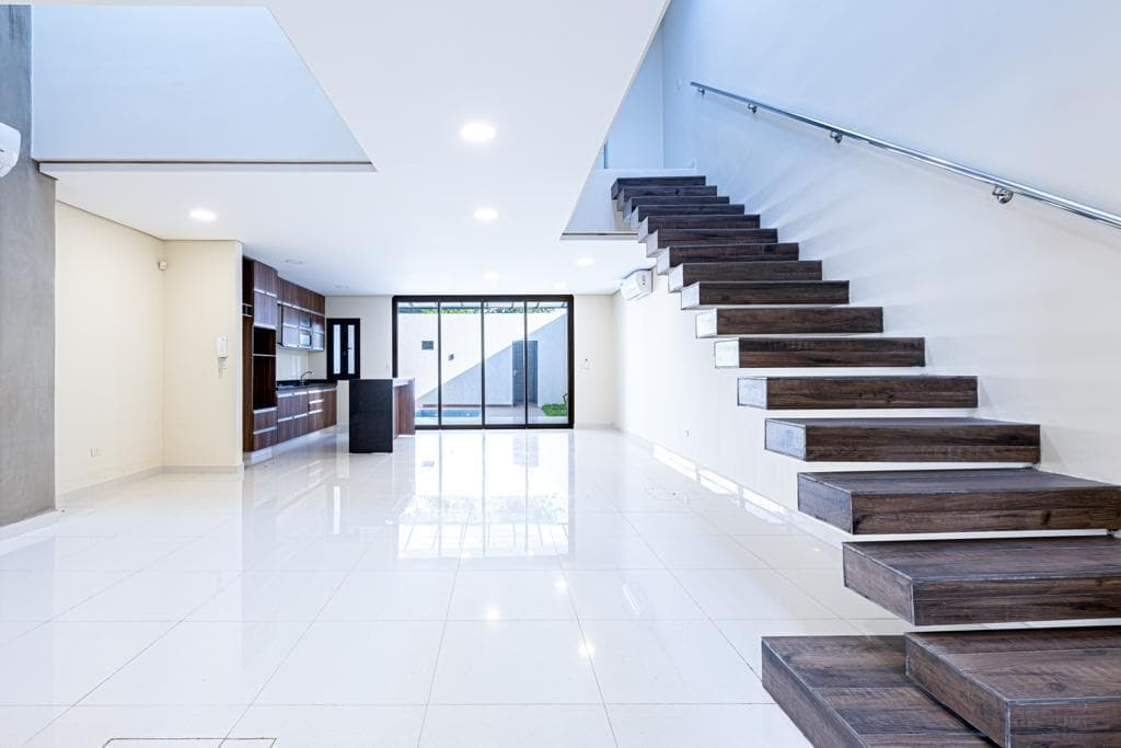 En Venta elegante Duplex Zona Conmebol, foto 2
